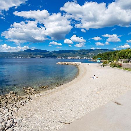 Apartments Villa Nora Rijeka Exteriör bild