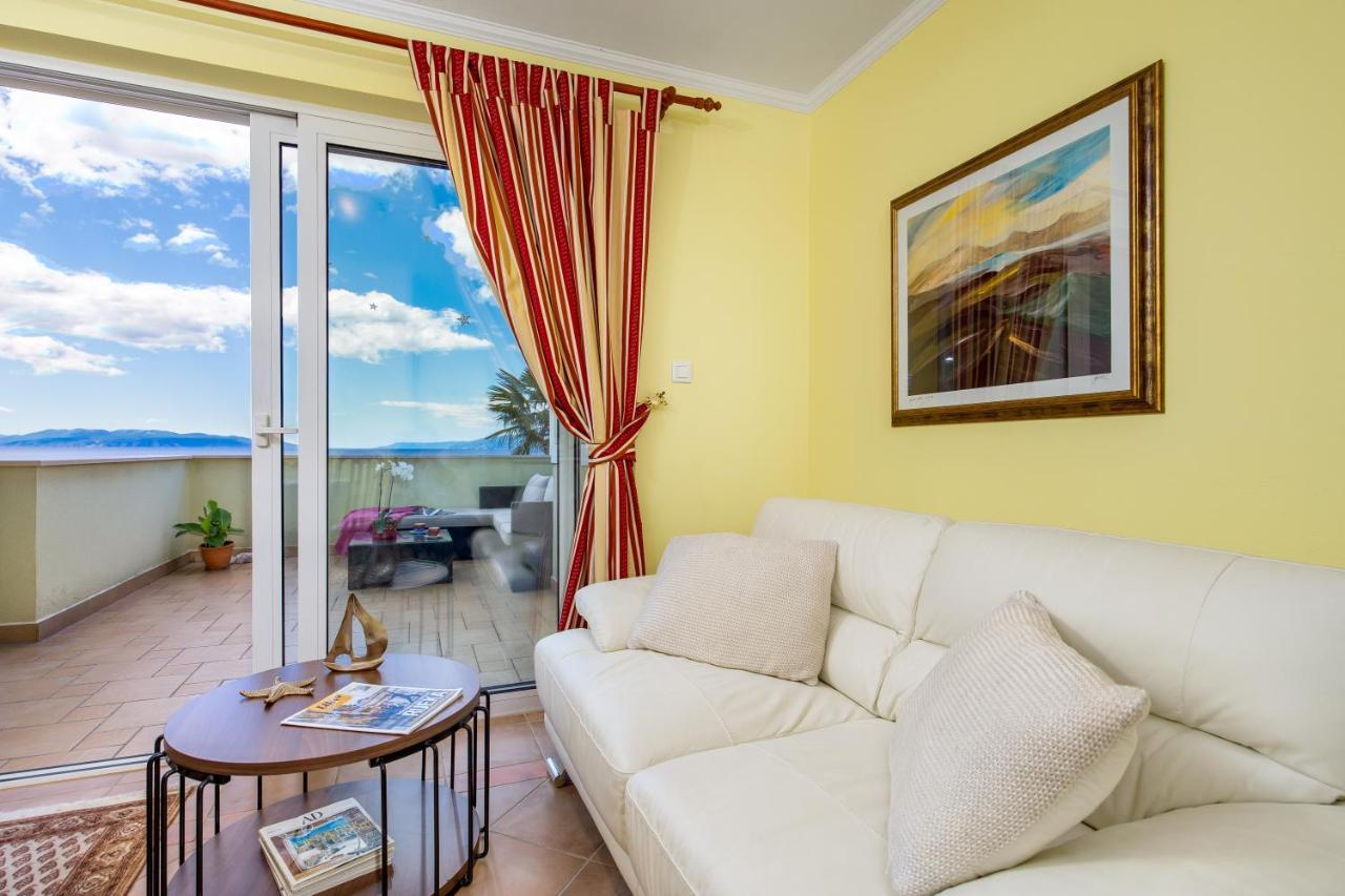 Apartments Villa Nora Rijeka Exteriör bild